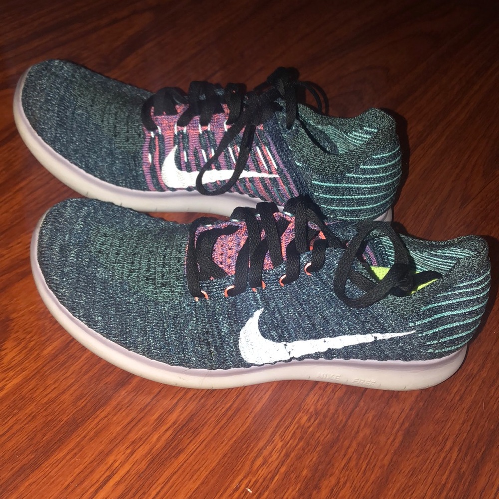 Nike flyknit size 7.5
